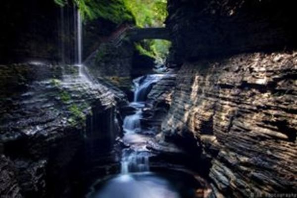 qode interactive strata